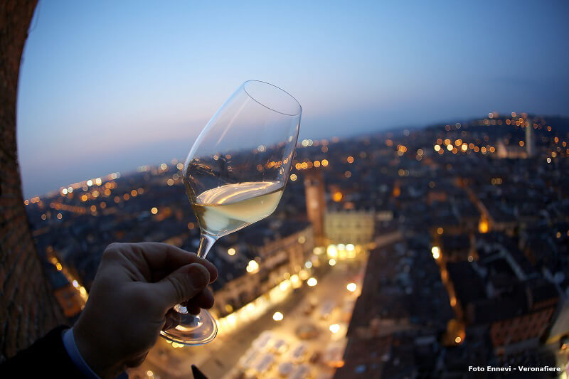 Vinitaly and the City Fuorisalone del vino