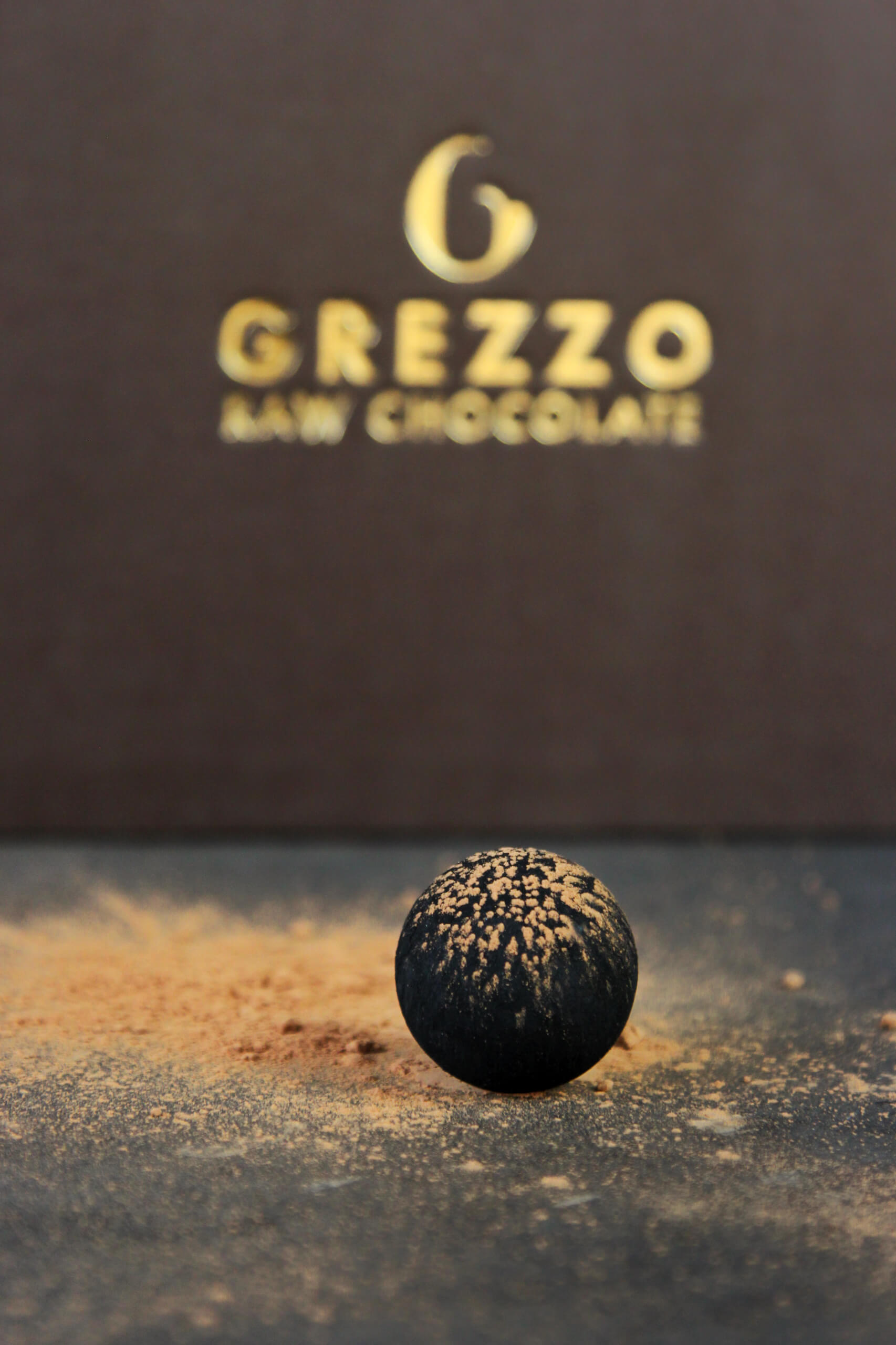 Noir Grezzo Raw Chocolate