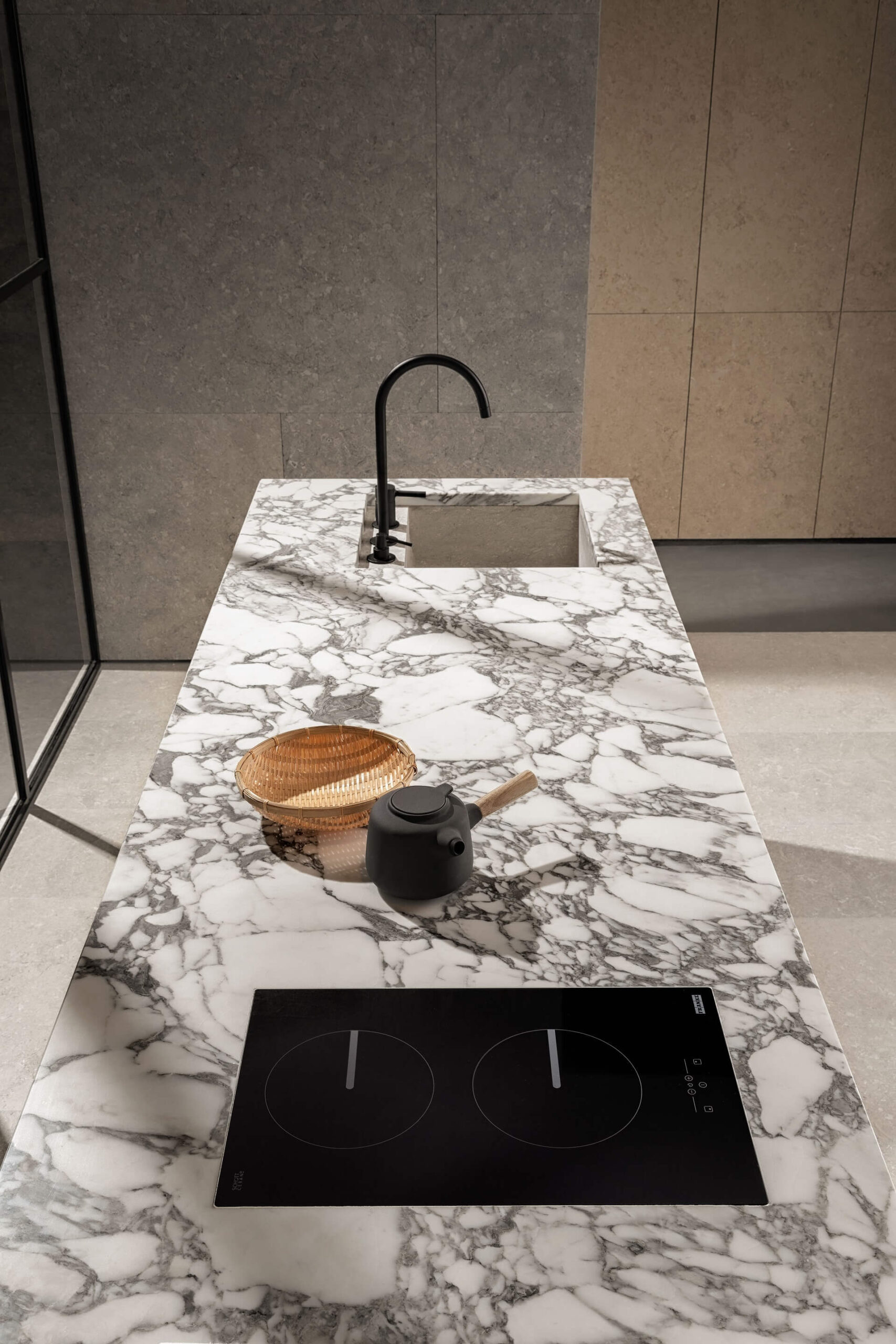 Grassi Pietre Gorgona - Stone and Marble kitchen