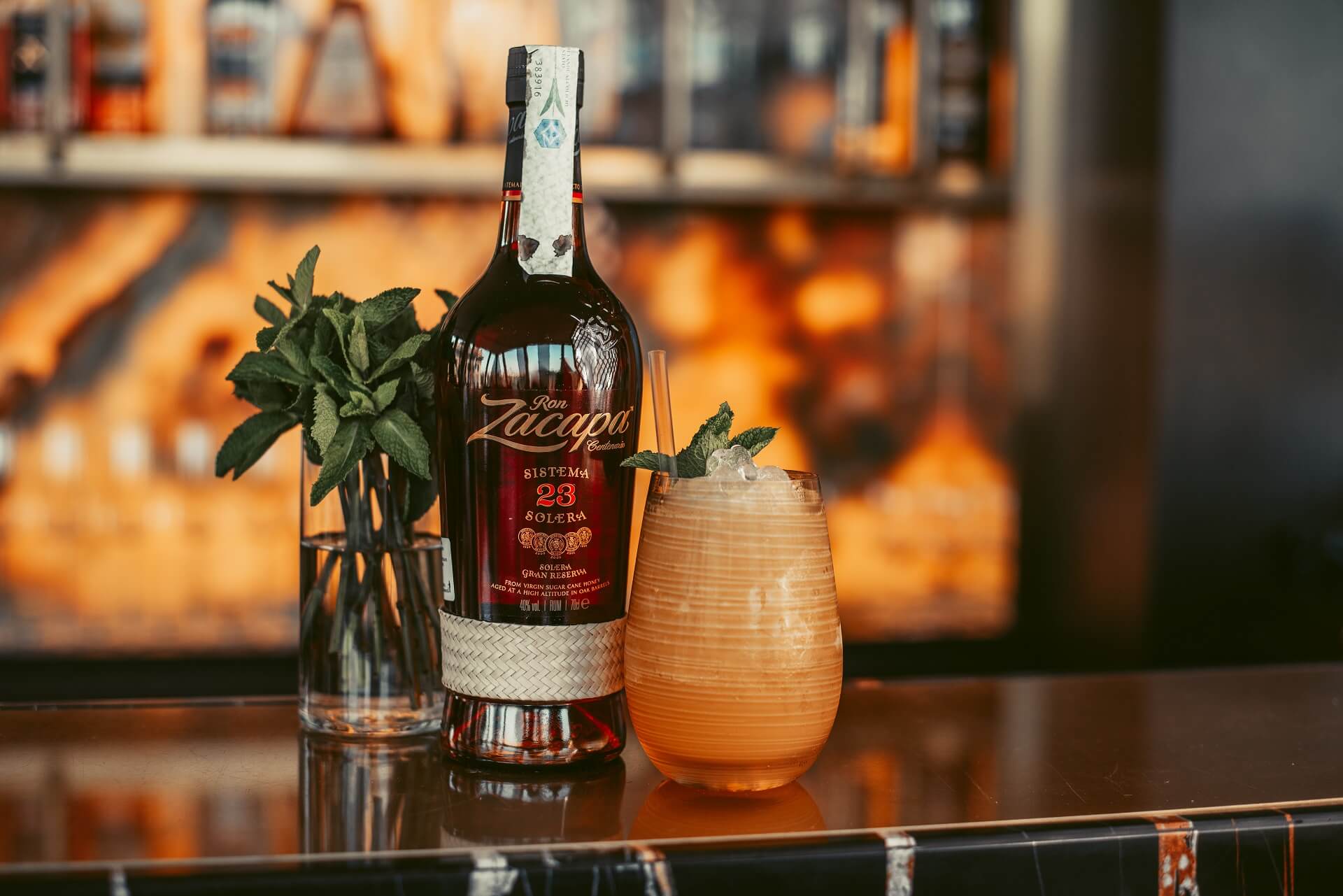 Alto Cocktail Bar