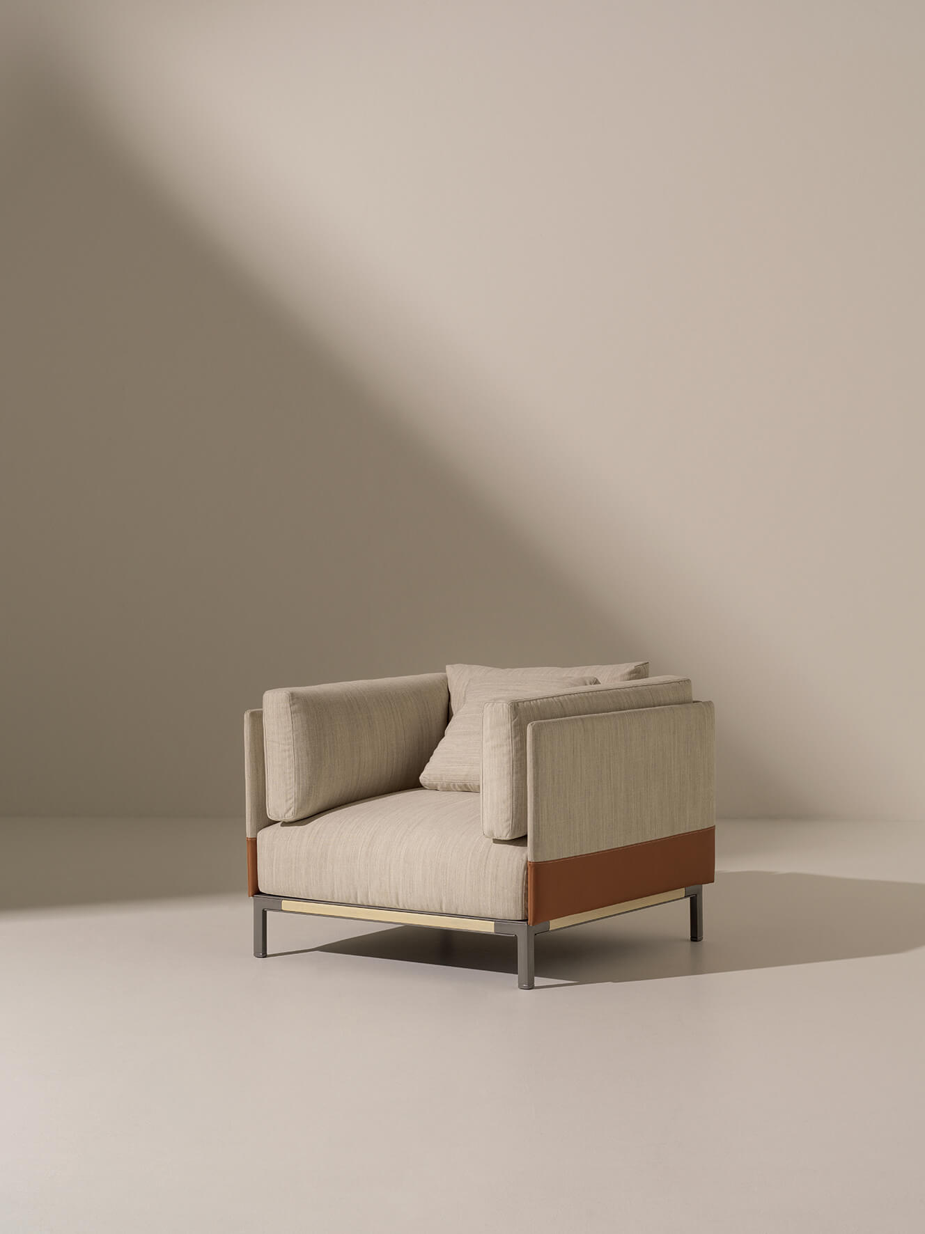 Ethimo_Baia lounge armchair