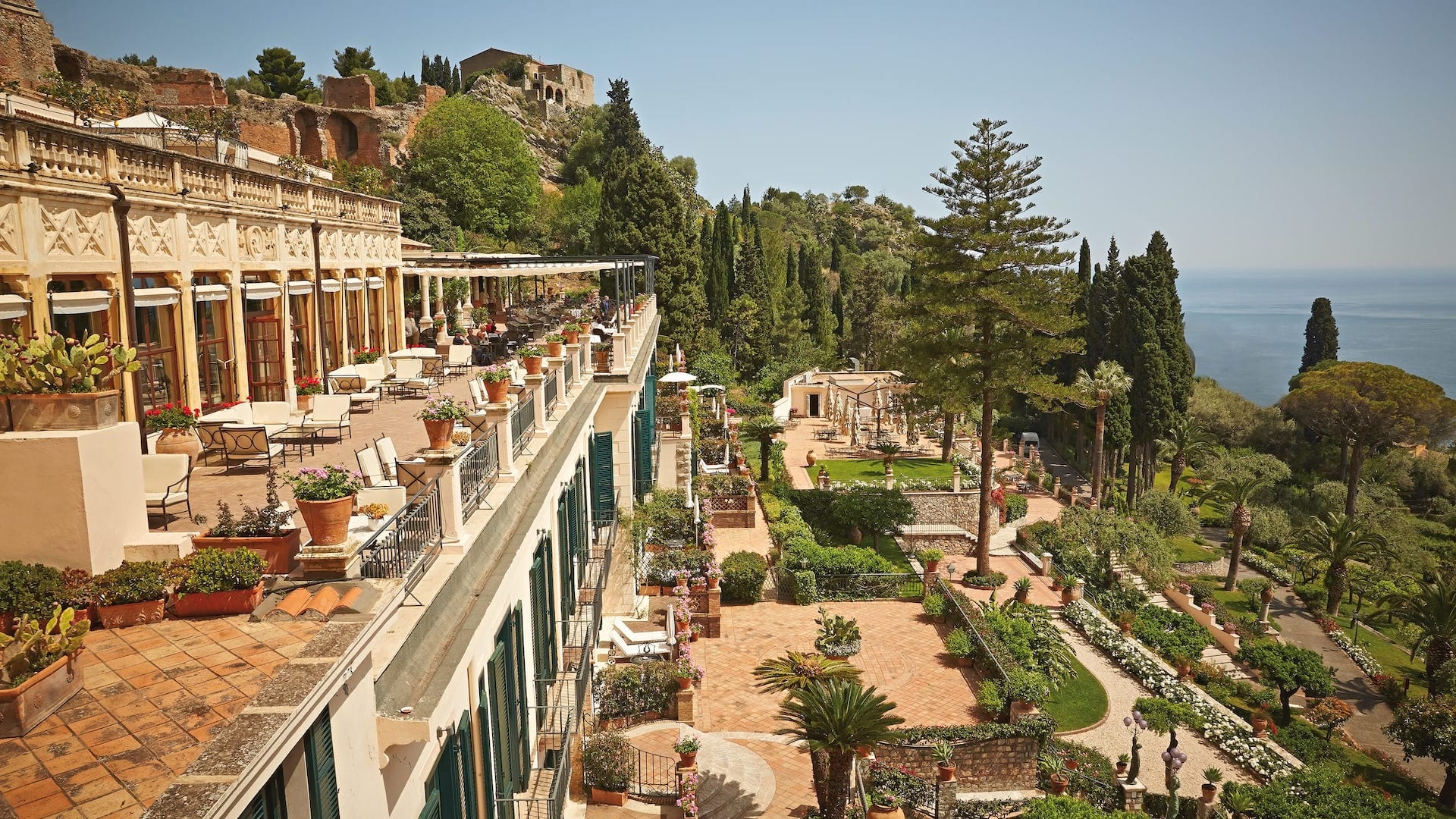 Retreat into wellbeing_Grand Hotel Timeo Taormina