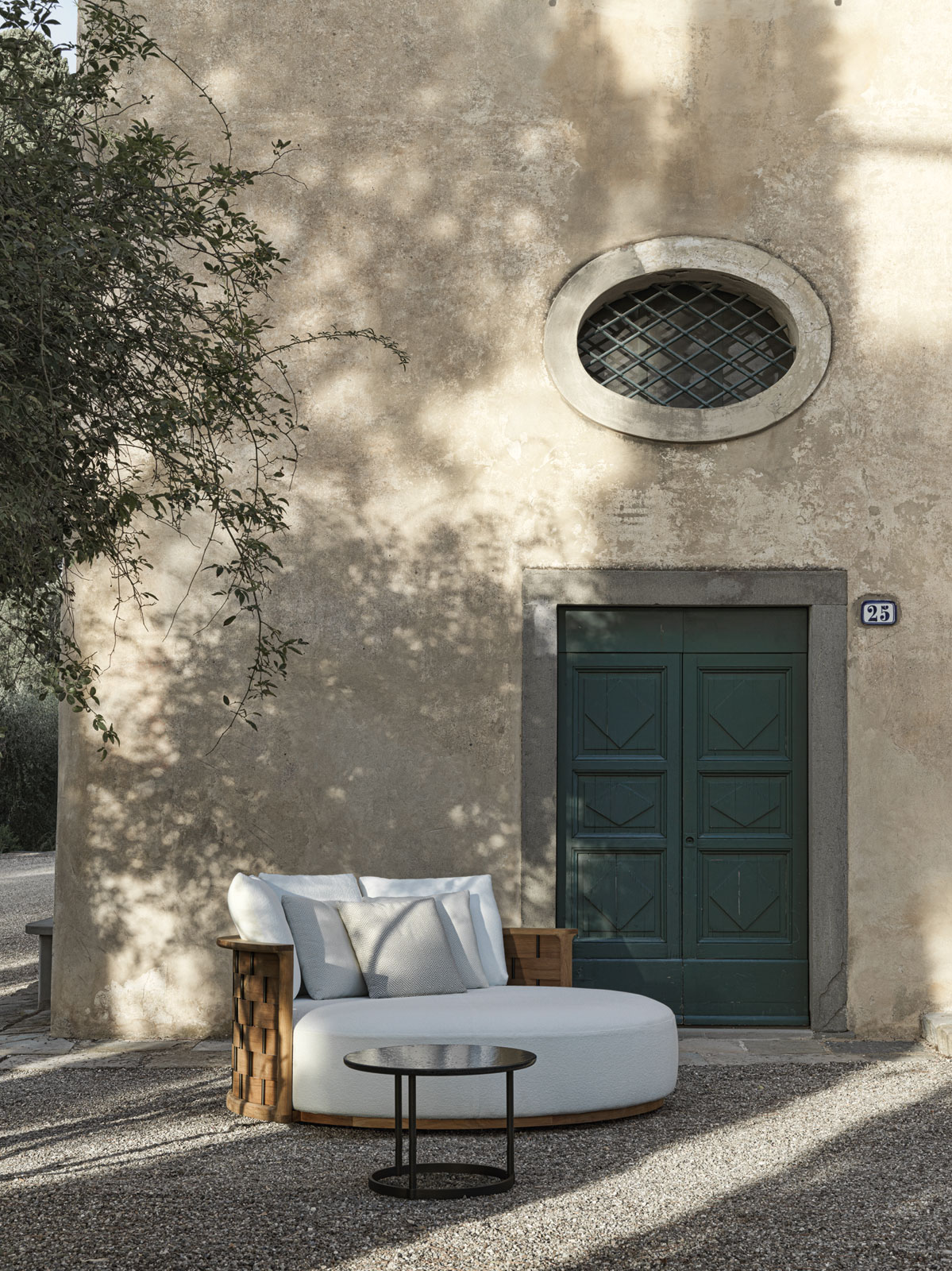 Molteni Outdoor_Timeout Collection_Regent