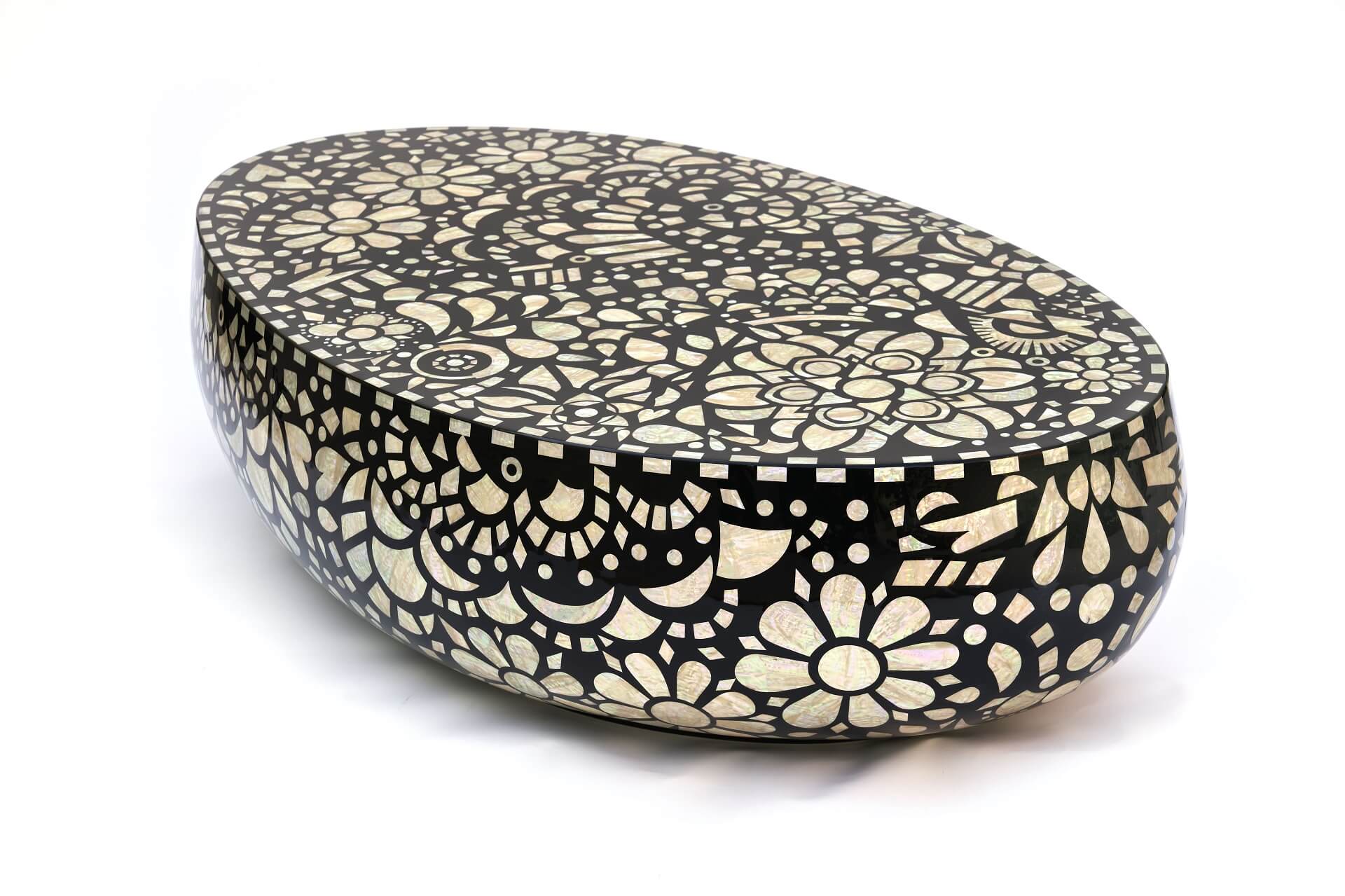 Mother-of-Pearl Tables_Fiore Fossile_Marcel Wanders