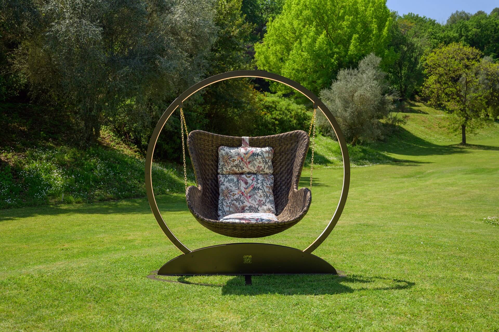 DFN_Samuele Mazza Outdoor Collection_Aldebaran Swing chair